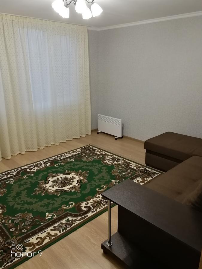 Домик По Ул.Званба Sukhumi Luaran gambar