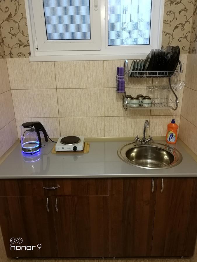 Домик По Ул.Званба Sukhumi Luaran gambar